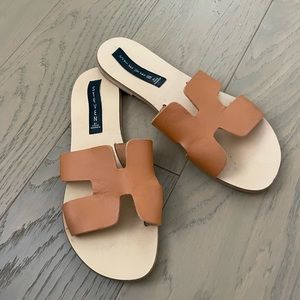 Steven by Steve Madden brown sandals. HADYN COGNAC LEATHER